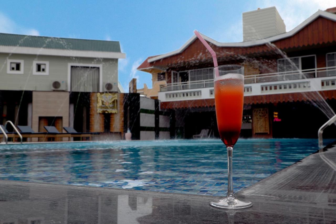 Sweet Fantasy Resort Mandarmani Bagian luar foto